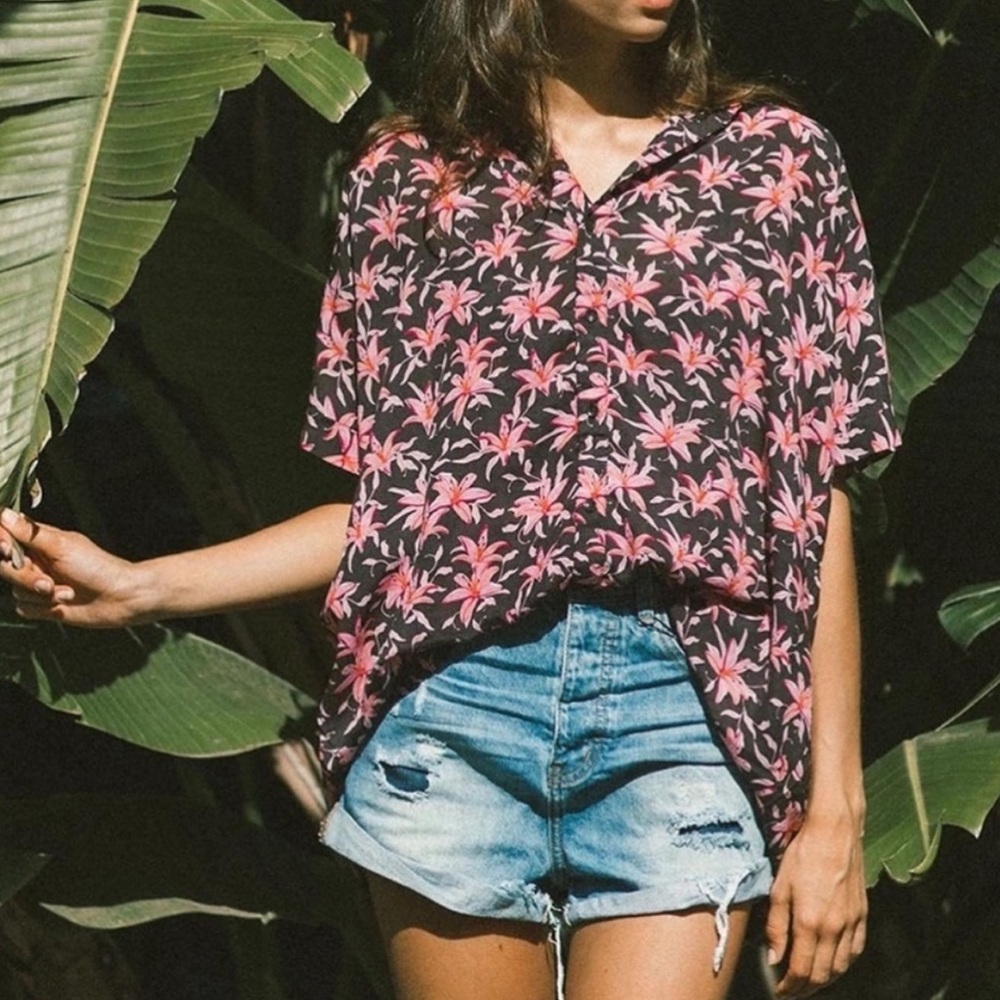 ACACIA Swimwear Mombasa Oversized Button Up Shirt Dress in Madonna Small